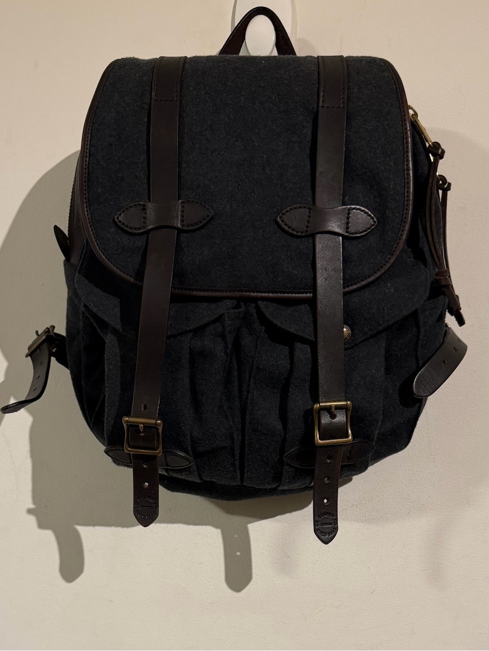 Filson Wool Gray & Leather Men’s Backpack
